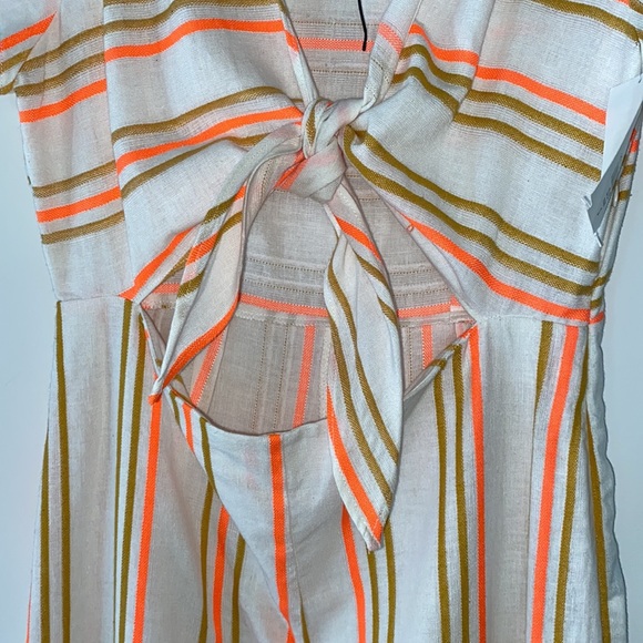 NWOT KENDALL AND KYLIE Tie Front Stripe Jumpsuit - Picture 7 of 10